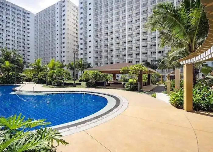 Simple And Affordable Staycation At Shore Residences